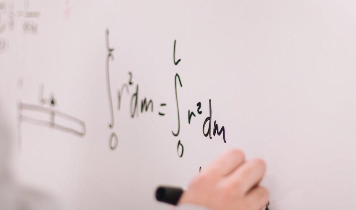 Crafting Captivating Headlines: Your awesome post title goes here